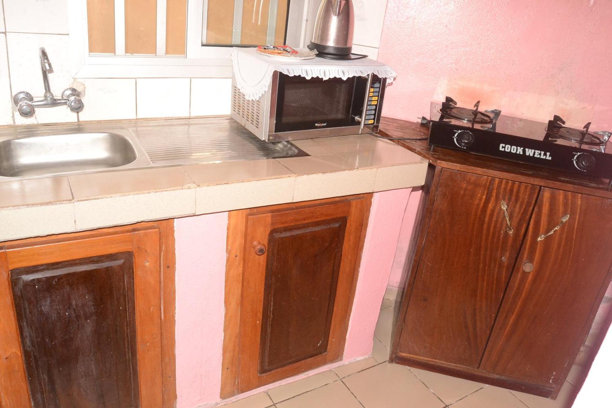 Hotel Restaurant Gites Kribi Bagian luar foto